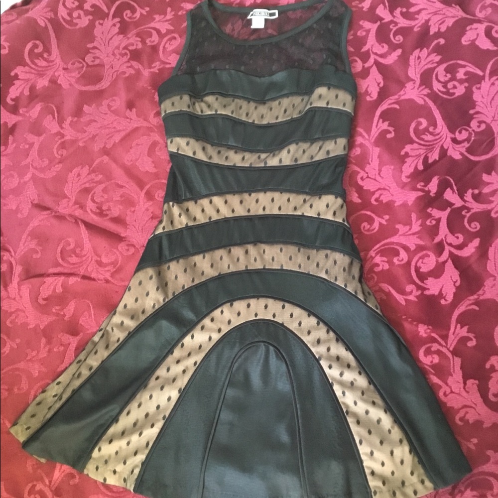 Nikibiki black and taupe dress size Small